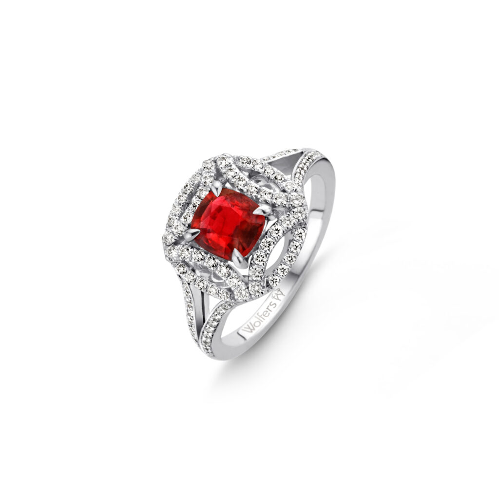 Crinoline ring