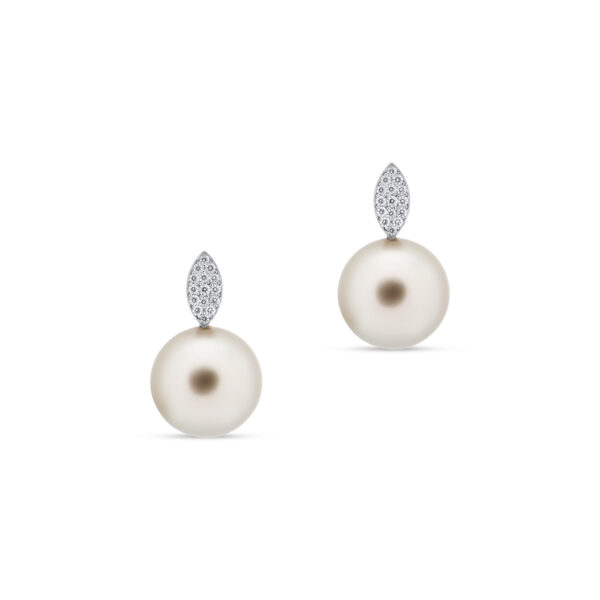 Tahitian pearl earrings