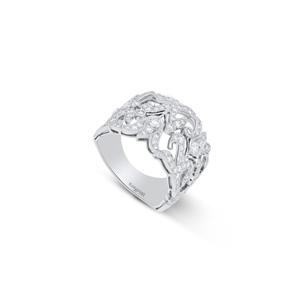 Flora ring