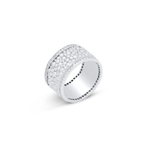 Bague en caviar