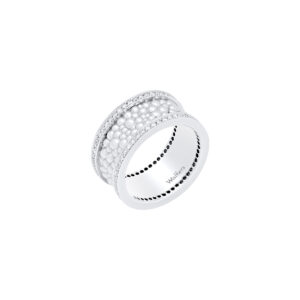 Bague en caviar