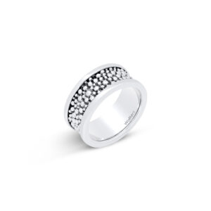 Caviar ring