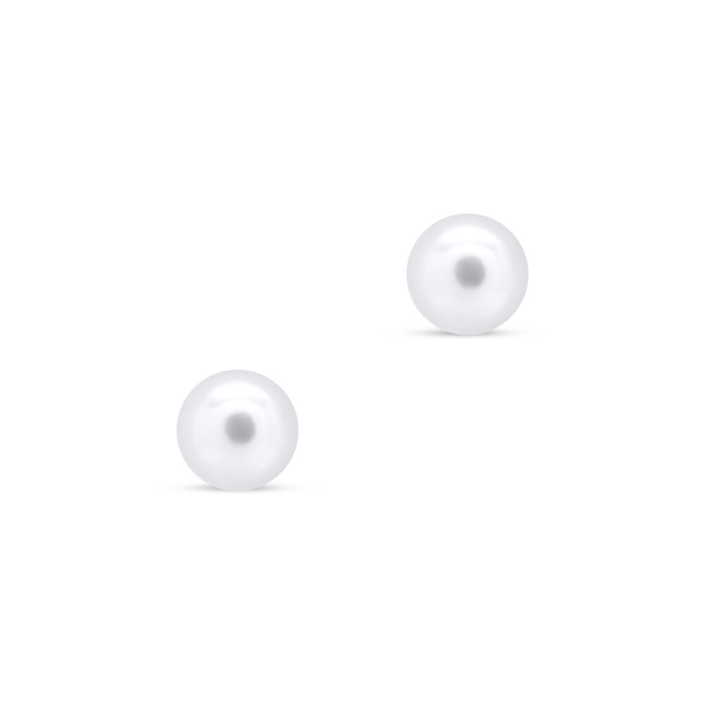 Pearl earrings