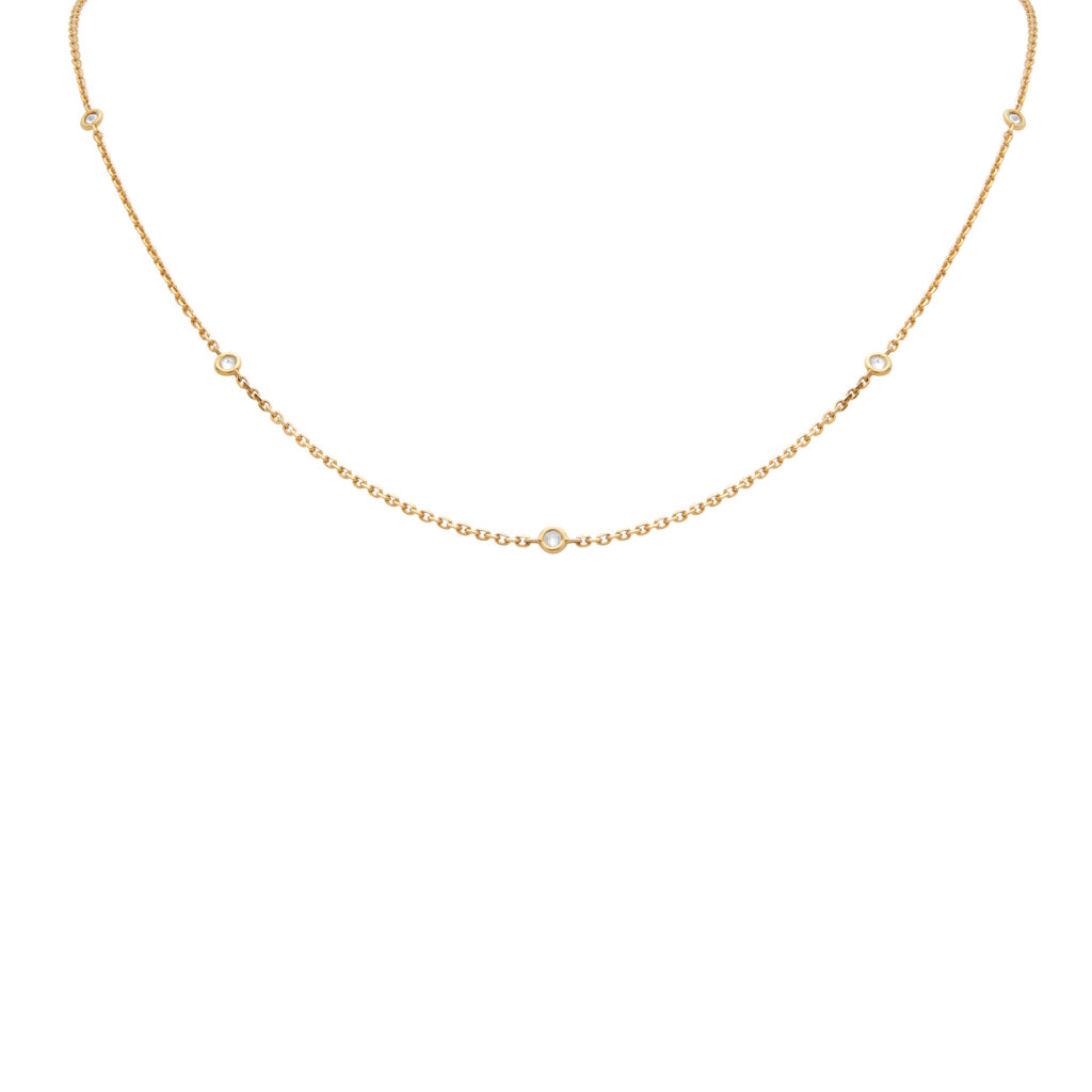 Snow necklace