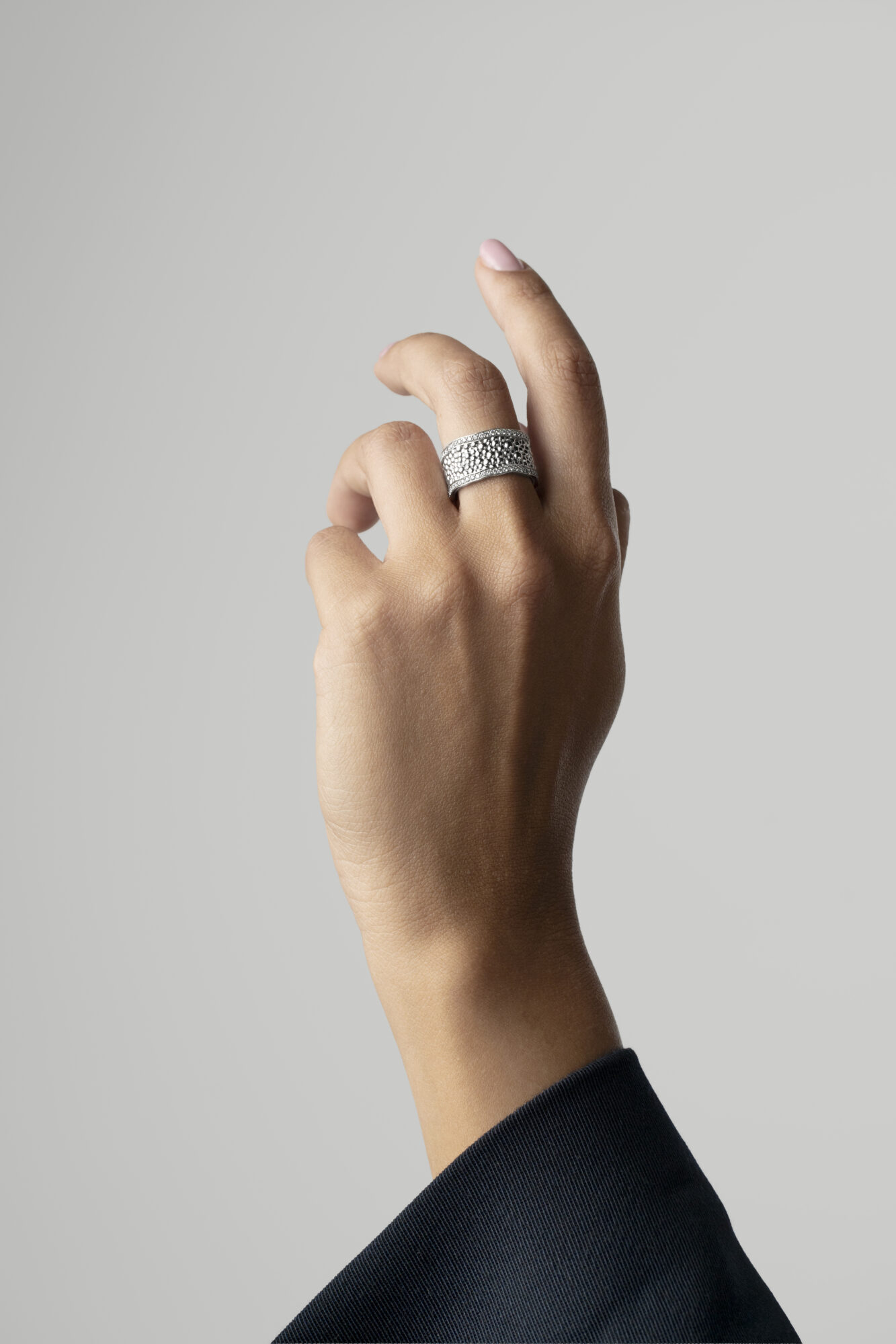 Bague en caviar - Image 2